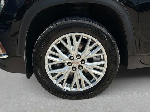 Used 2024 GMC Acadia Elevation w/ LPO, Floor Liner Package FWD image 10