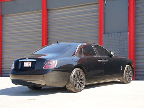 Used 2021 Rolls-Royce Ghost image 5