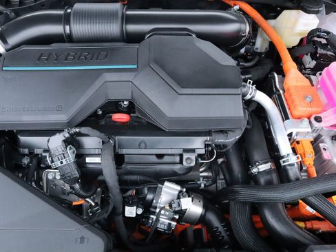 New 2025 Hyundai Tucson SEL image 6