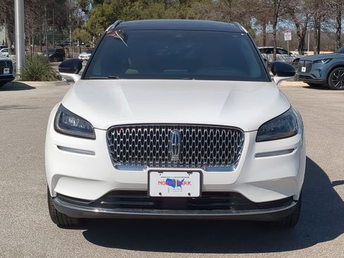 Used 2022 Lincoln Corsair Reserve w/ Luxury Package image 8