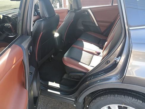 Used 2013 Toyota RAV4 Limited image 19