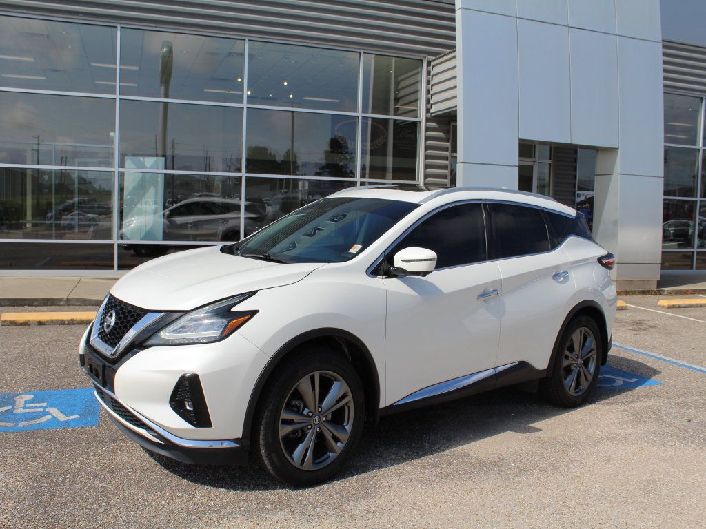 Used 2020 Nissan Murano Platinum FWD image 2