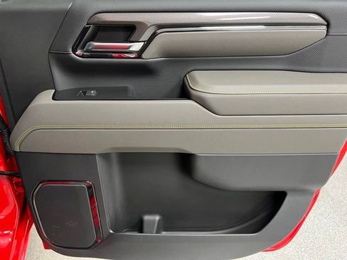 Used 2024 Chevrolet Silverado 2500 ZR2 w/ Technology Package AWD/4WD image 47