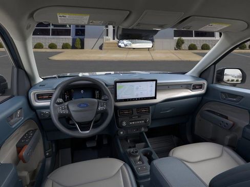 New 2025 Ford Maverick Lariat image 9