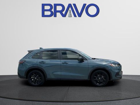Used 2024 Honda HR-V Sport image 4