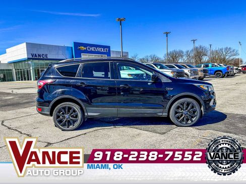 Used 2018 Ford Escape SE w/ Ford Safe & Smart Package image 8