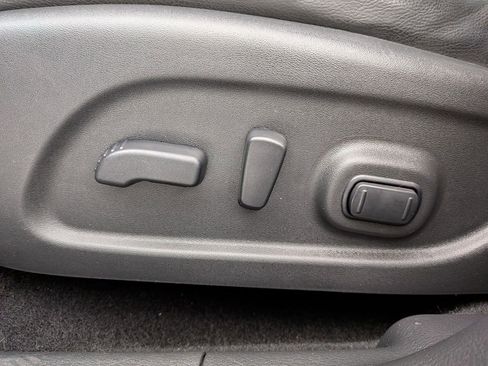 Used 2016 Nissan Murano Platinum w/ Platinum Technology Package FWD image 23