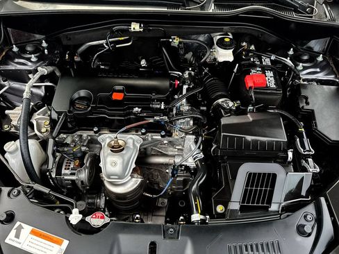 Certified 2025 Honda HR-V LX image 24