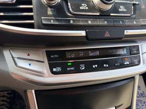 Used 2013 Honda Accord LX image 28