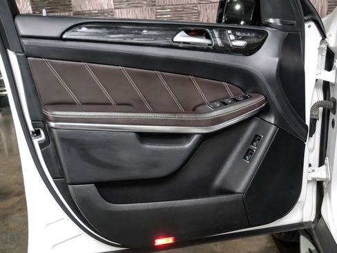 Used 2019 Mercedes-Benz GLS 63 AMG 4MATIC image 36