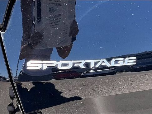 Used 2024 Kia Sportage SX FWD image 33
