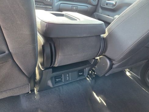 Used 2025 Chevrolet Silverado 1500 Custom w/ Turbomax Blackout Package image 9