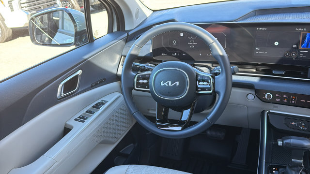 Used 2026 Kia Carnival SX FWD image 22