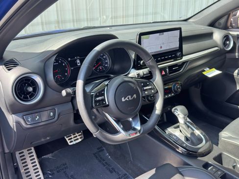 Used 2024 Kia Forte GT-Line w/ GT-Line Premium Package FWD image 13