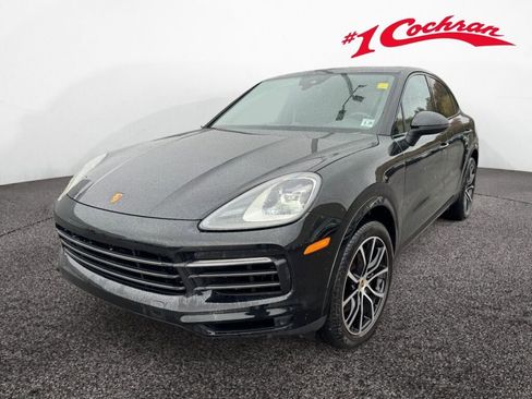 Used 2023 Porsche Cayenne Platinum Edition image 3
