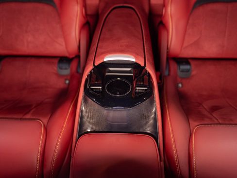 Used 2025 Ferrari Purosangue AWD/4WD image 57