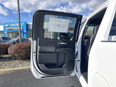 New 2026 GMC Sierra 2500 Pro image 25