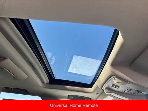 Used 2019 GMC Yukon Denali w/ Denali Ultimate Package image 23