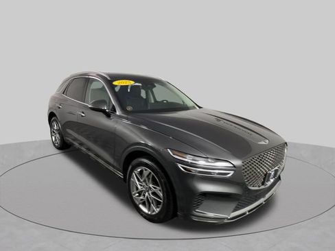 Used 2025 Genesis GV70 2.5T AWD/4WD image 3