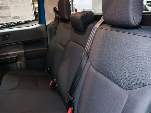 New 2025 Ford Maverick XL image 19