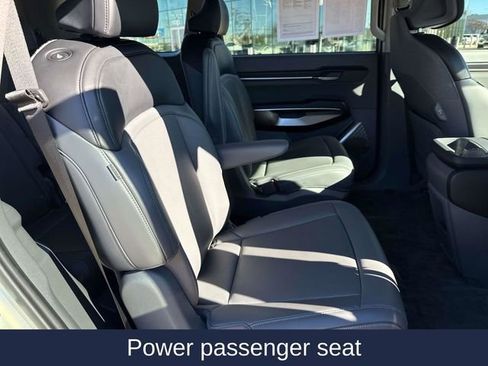 Used 2024 Kia EV9 Light Long Range image 16