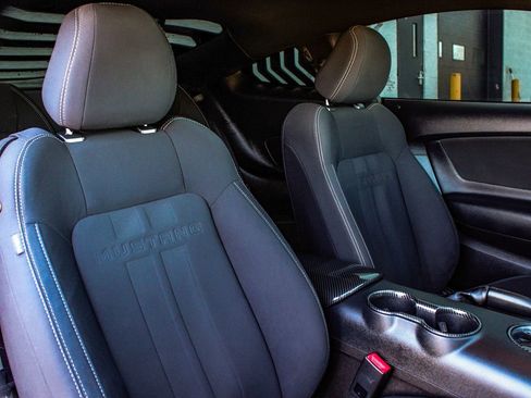 Used 2019 Ford Mustang GT w/ Ford Safe & Smart Package image 32