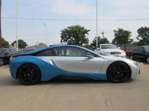 Used 2014 BMW i8 image 7