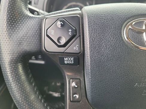 Used 2023 Toyota 4Runner TRD Off-Road Premium AWD/4WD image 5