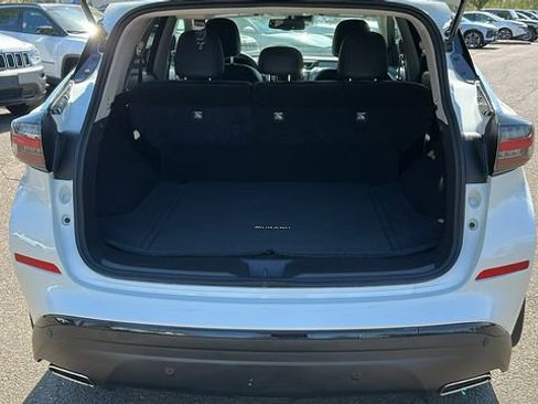 Certified 2024 Nissan Murano SV w/ SV Midnight Edition Package AWD/4WD image 25