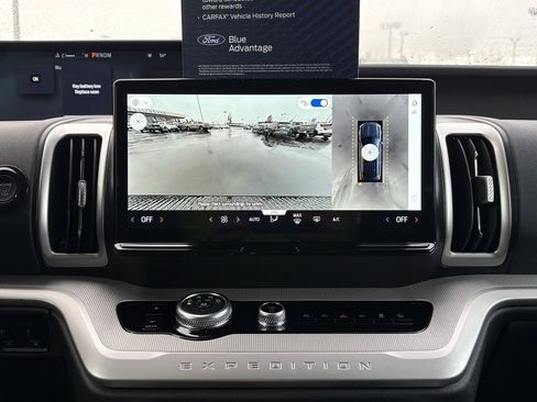 Certified 2025 Ford Expedition Active image 32
