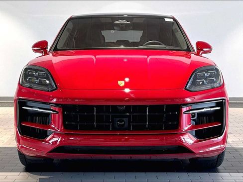 New 2026 Porsche Cayenne GTS AWD/4WD image 10