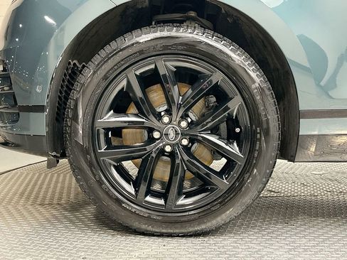 Certified 2026 Land Rover Range Rover Velar Dynamic SE AWD/4WD image 17
