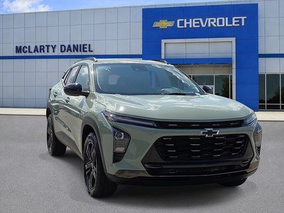 Used 2025 Chevrolet Trax ACTIV w/ Driver Confidence Package