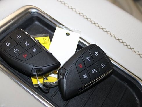 Used 2021 GMC Yukon Denali image 27