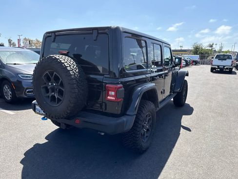 Used 2023 Jeep Wrangler Unlimited Rubicon 4xe AWD/4WD image 12