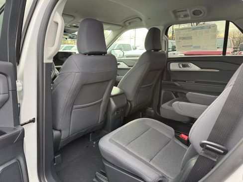 New 2026 Ford Explorer Active image 14