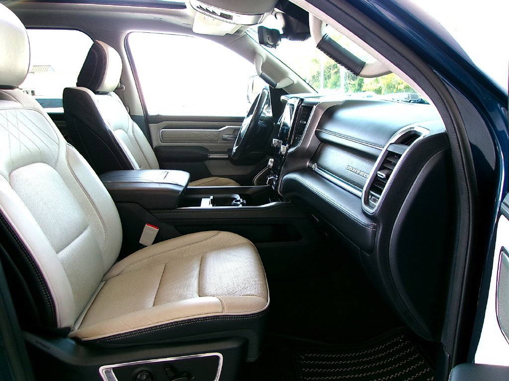 Used 2024 RAM 1500 Limited AWD/4WD image 21