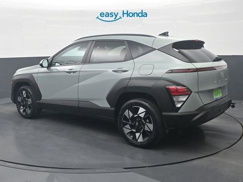 Used 2024 Hyundai Kona SEL w/ Convenience Package AWD/4WD image 5