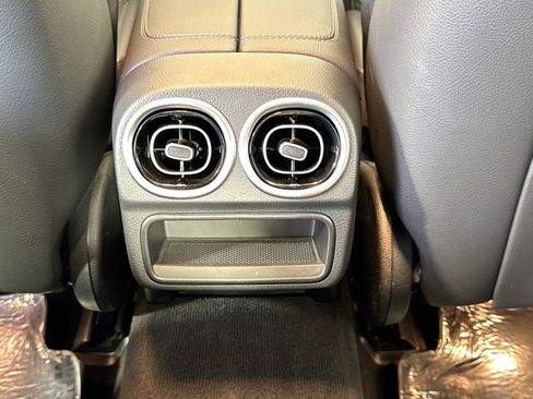 Certified 2023 Mercedes-Benz C 300 Sedan image 24