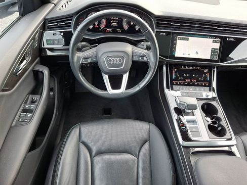 Used 2020 Audi Q8 Premium Plus w/ Premium Plus Package image 11
