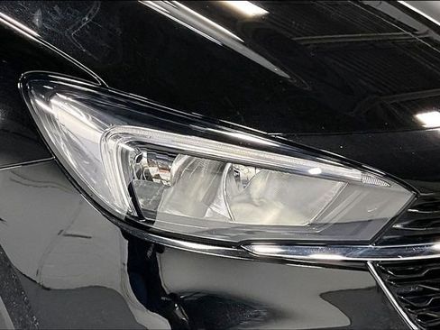 Used 2023 Buick Encore GX Select image 27