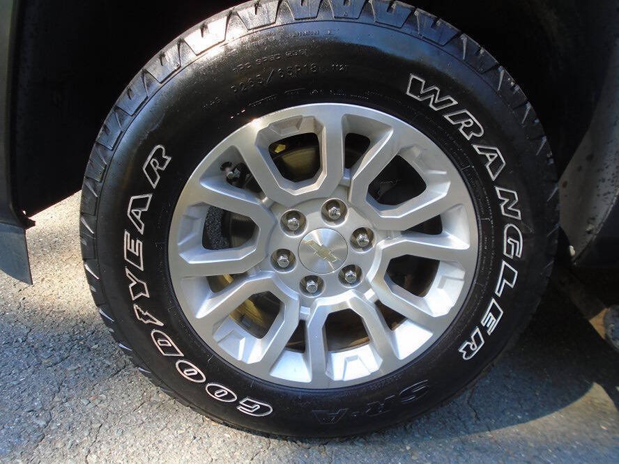 Used 2011 Chevrolet Silverado 1500 LT w/ All-Star Edition RWD image 24