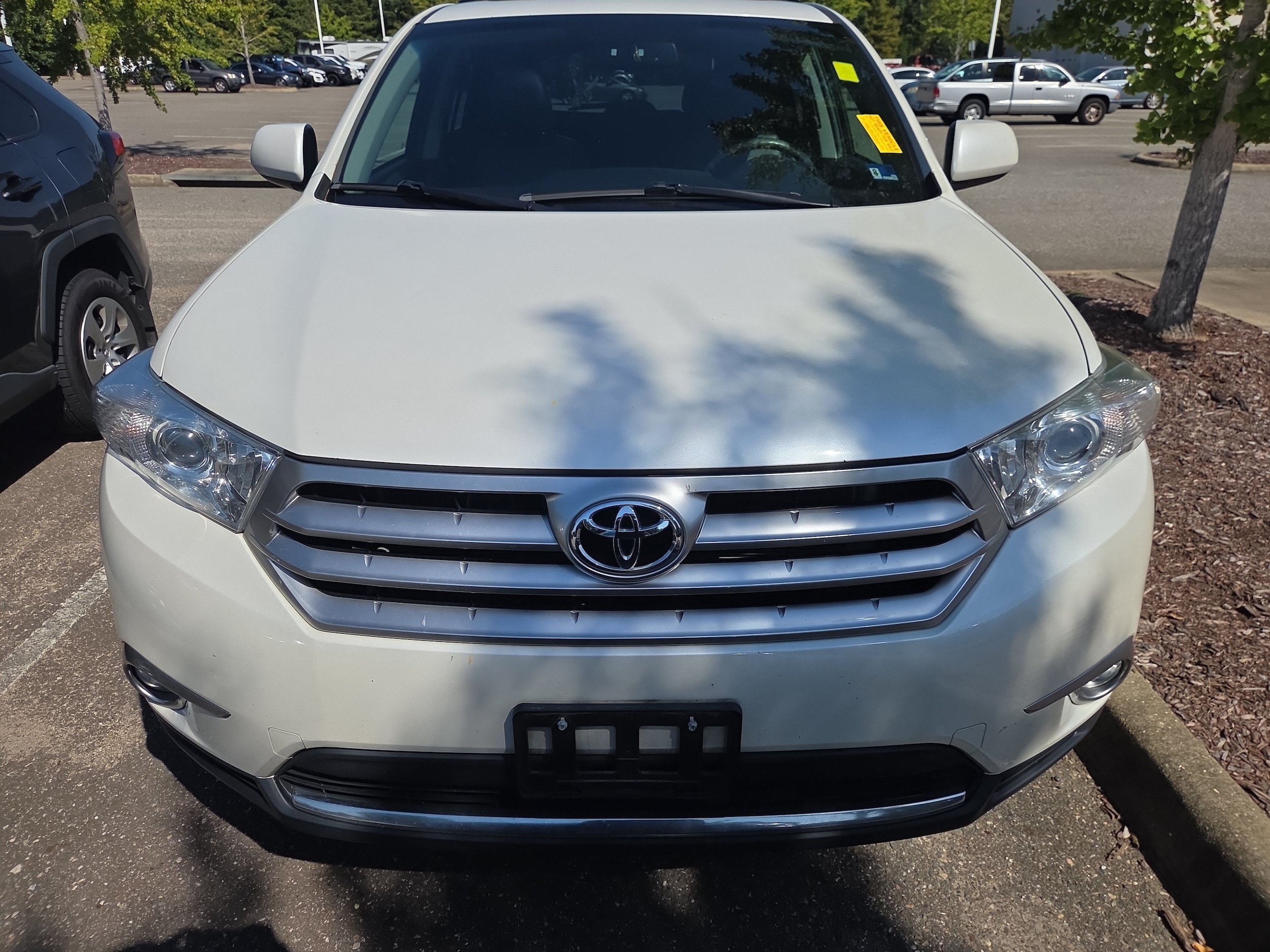 Used 2013 Toyota Highlander SE AWD/4WD image 8