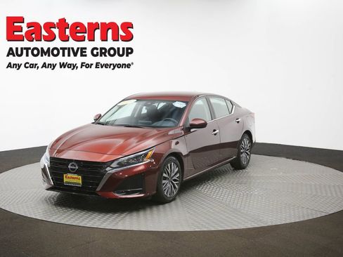 Used 2023 Nissan Altima 2.5 SV image 54