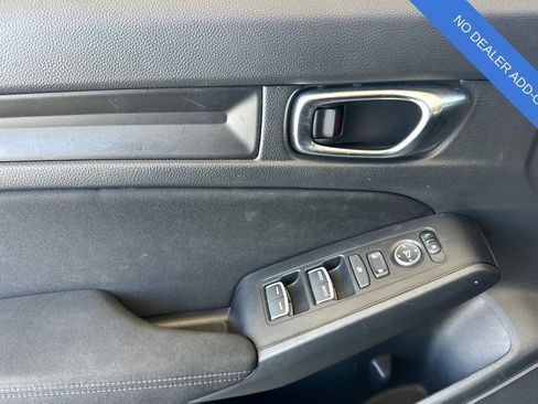 Used 2025 Honda Civic Sport image 11