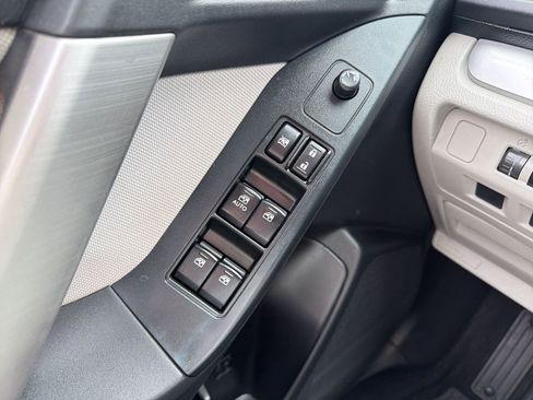 Used 2015 Subaru Forester 2.5i Premium image 12