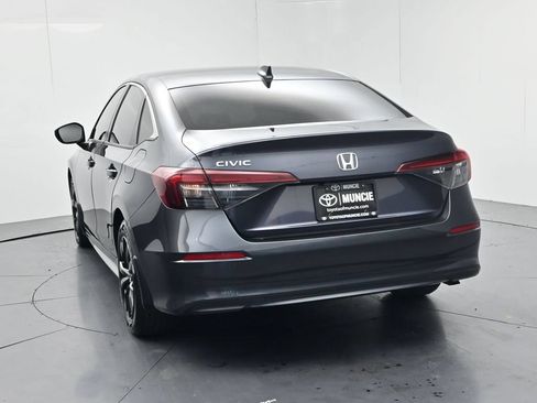 Used 2025 Honda Civic LX image 6