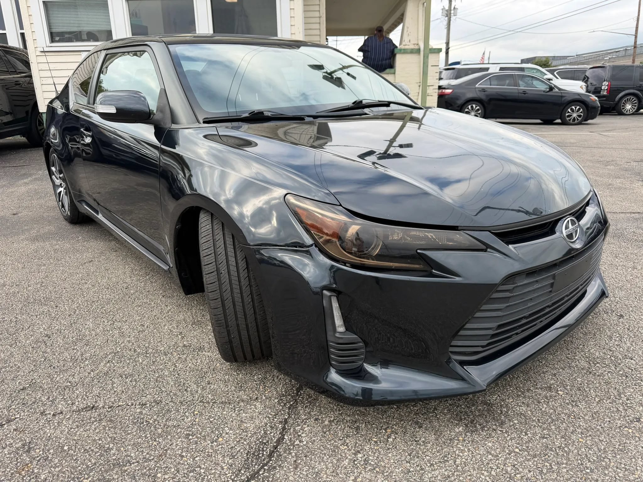 Used 2015 Scion tC FWD image 17