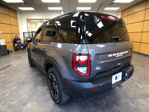 New 2026 Ford Bronco Sport Outer Banks w/ Outer Banks Tech Package+ AWD/4WD image 5