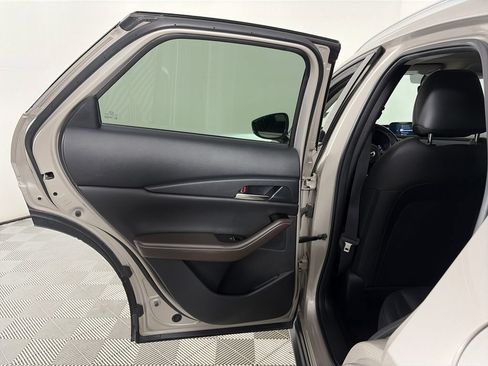 Used 2024 MAZDA CX-30 AWD 2.5 S w/ Premium Package image 12